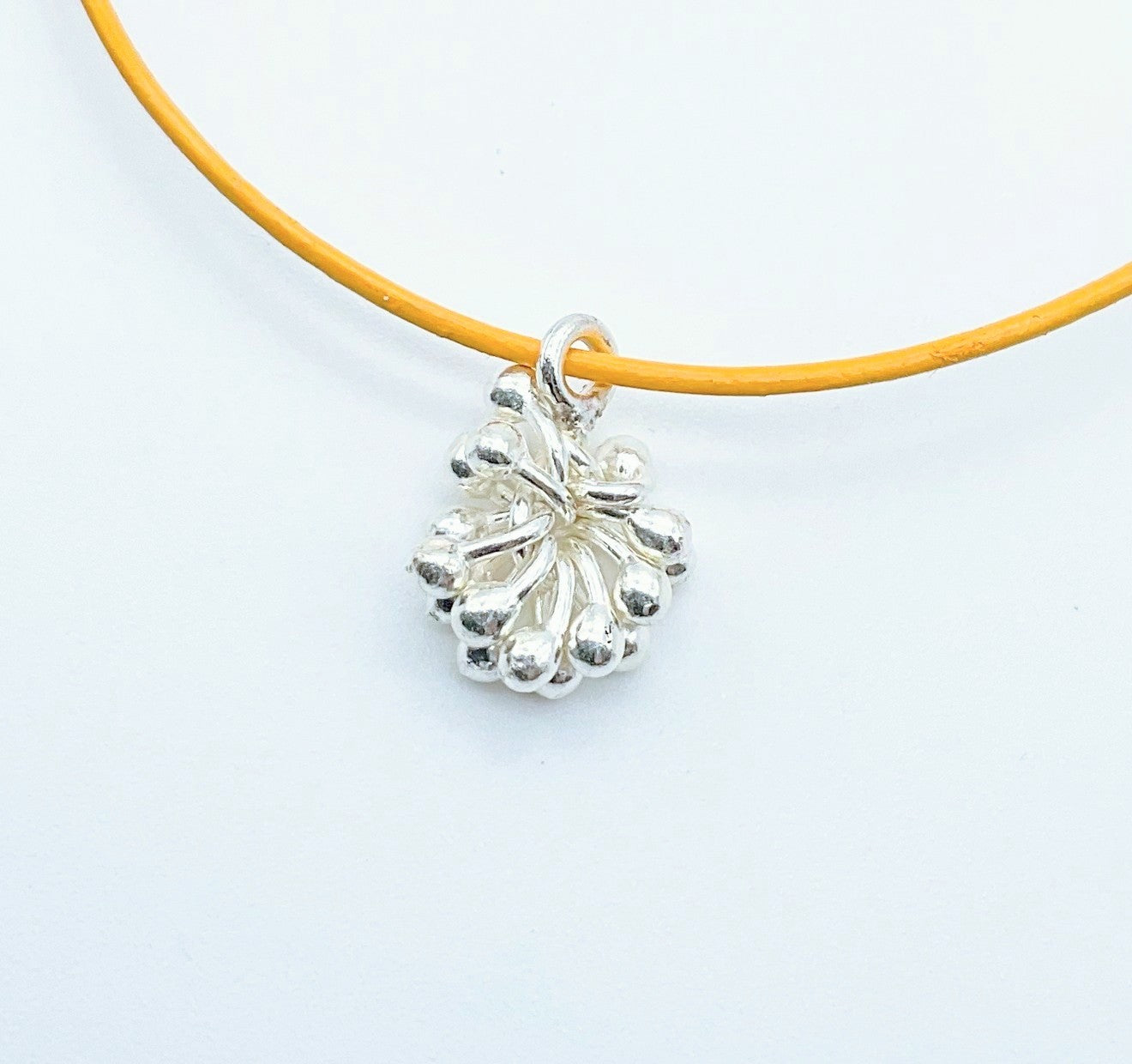 Asian bracelet / Yellow Mimosa【Casual】